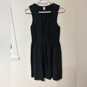 Elegant Black Sleeveless Dress